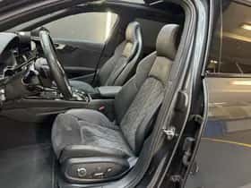 Audi A4 (2021) thumbnail 5