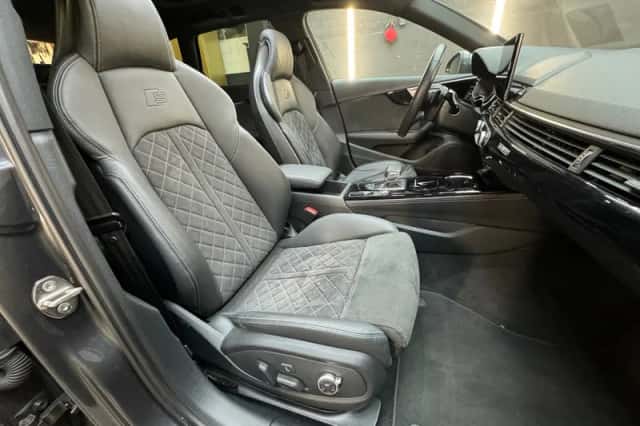 Audi A4 (2021) thumbnail 42