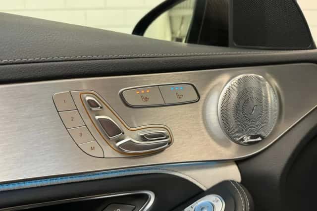 Mercedes-Benz C-Klasse (2017) thumbnail 24