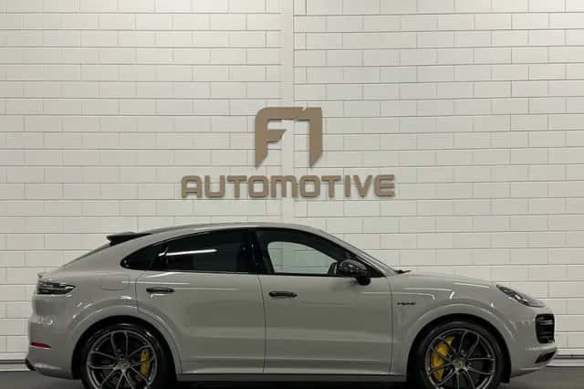Porsche Cayenne (2020) thumbnail 12