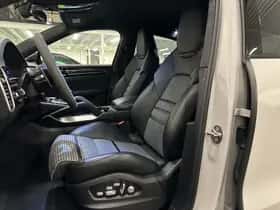 Porsche Cayenne (2020) thumbnail 19