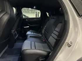 Porsche Cayenne (2020) thumbnail 20