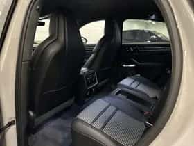 Porsche Cayenne (2020) thumbnail 22