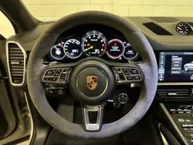 Porsche Cayenne (2020) thumbnail 23