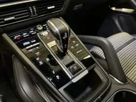 Porsche Cayenne (2020) thumbnail 31