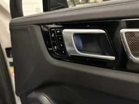 Porsche Cayenne (2020) thumbnail 47