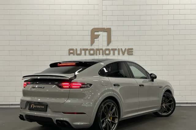 Porsche Cayenne (2020) thumbnail 6