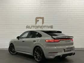 Porsche Cayenne (2020) thumbnail 8
