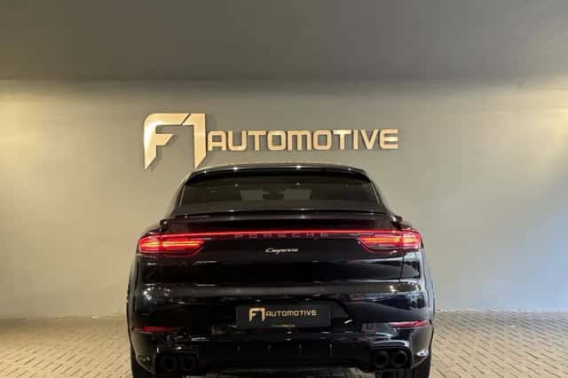 Porsche Cayenne (2021) thumbnail 13