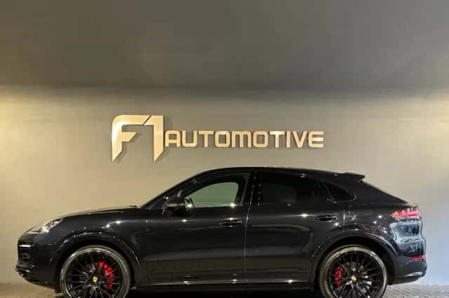 Porsche Cayenne (2021) thumbnail 15