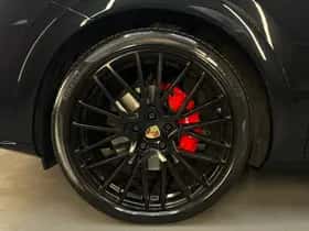 Porsche Cayenne (2021) thumbnail 4