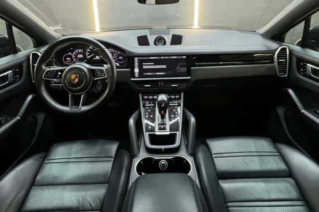 Porsche Cayenne (2021) thumbnail 5
