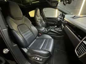 Porsche Cayenne (2021) thumbnail 42