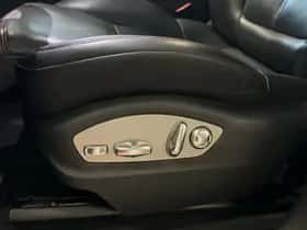 Porsche Macan (2021) thumbnail 23
