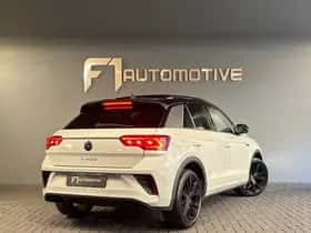 Volkswagen T-Roc (2022) thumbnail 3