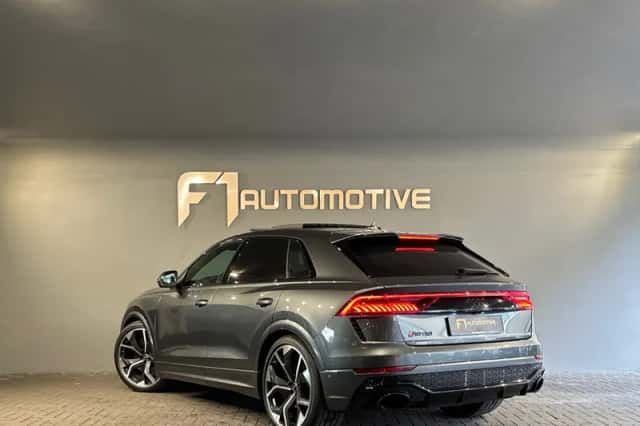 Audi RSQ8 (2020) thumbnail 3