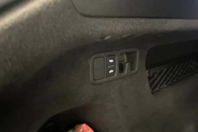 Audi RSQ8 (2020) thumbnail 21