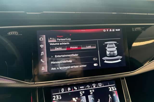 Audi RSQ8 (2020) thumbnail 26