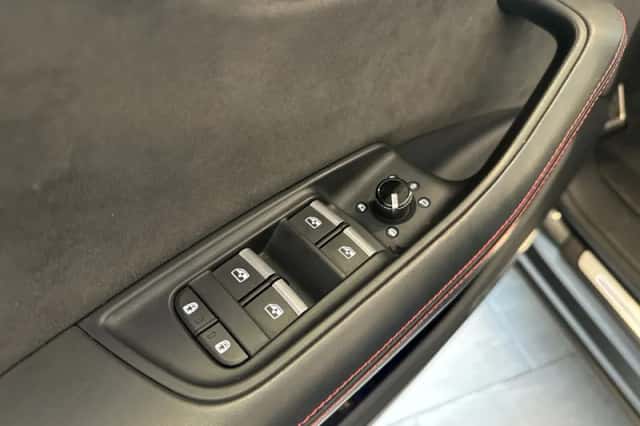 Audi RSQ8 (2020) thumbnail 34