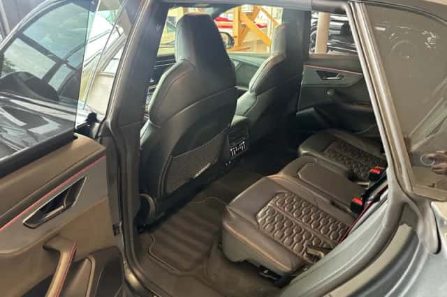 Audi RSQ8 (2020) thumbnail 39