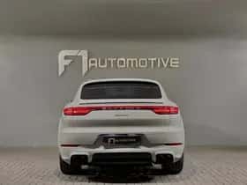Porsche Cayenne (2023) thumbnail 11