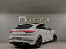 Porsche Cayenne (2023) thumbnail 3