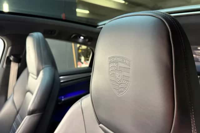 Porsche Cayenne (2023) thumbnail 22