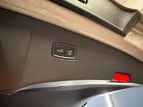 Porsche Cayenne (2023) thumbnail 30