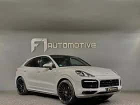 Porsche Cayenne (2023) thumbnail 7