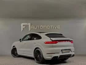 Porsche Cayenne (2023) thumbnail 8