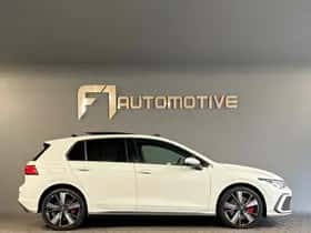Volkswagen Golf (2021) thumbnail 11