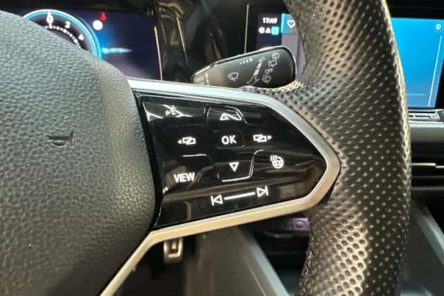 Volkswagen Golf (2021) thumbnail 13
