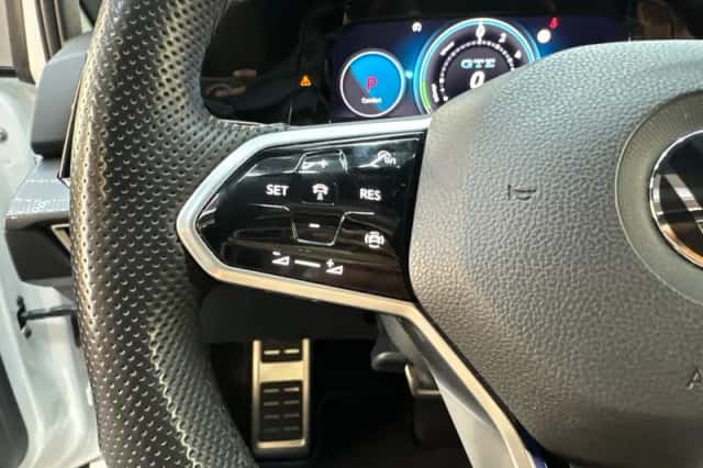 Volkswagen Golf (2021) thumbnail 14