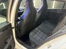 Volkswagen Golf (2021) thumbnail 16