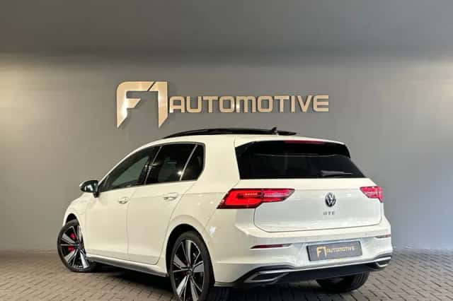 Volkswagen Golf (2021) thumbnail 8