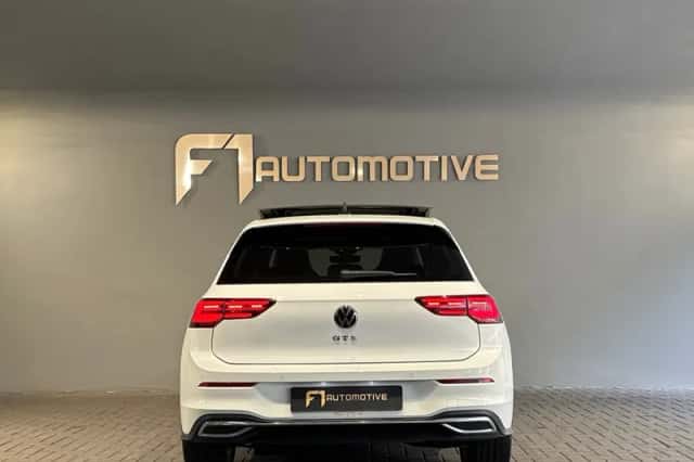 Volkswagen Golf (2021) thumbnail 10