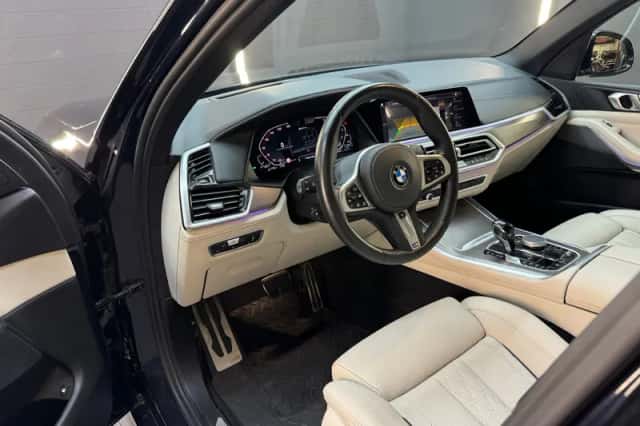 BMW X5 (2022) thumbnail 12