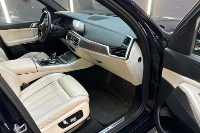 BMW X5 (2022) thumbnail 43