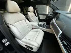 BMW X5 (2022) thumbnail 44