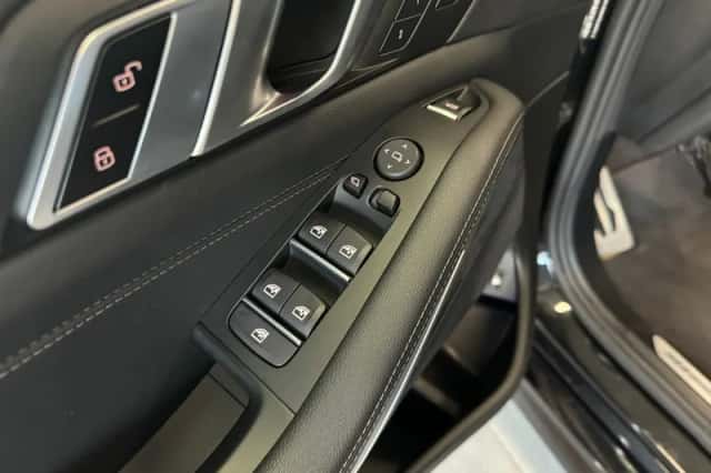 BMW X5 (2022) thumbnail 18