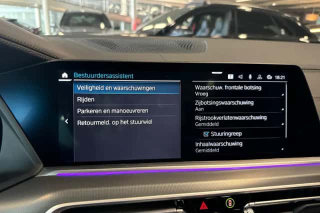 BMW X5 (2022) thumbnail 33
