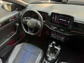 Volkswagen T-Roc (2024) thumbnail 38