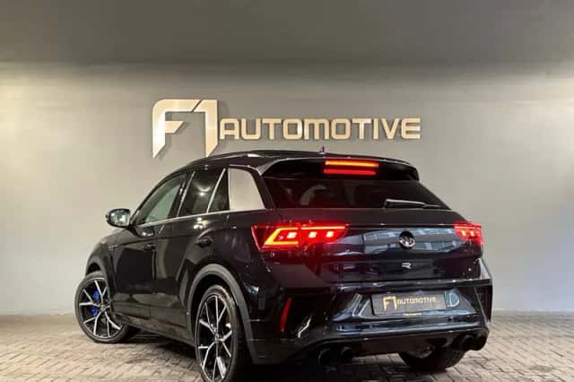 Volkswagen T-Roc (2024) thumbnail 9