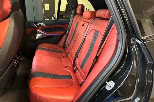 BMW X5 (2021) thumbnail 16