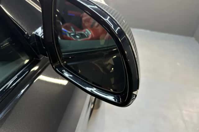 BMW X5 (2021) thumbnail 32