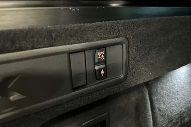 BMW X5 (2021) thumbnail 34
