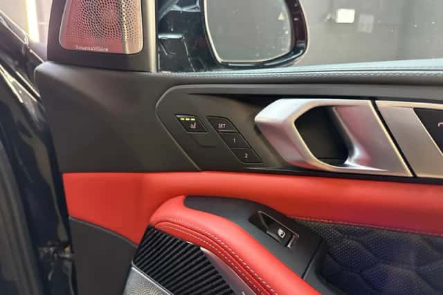 BMW X5 (2021) thumbnail 35