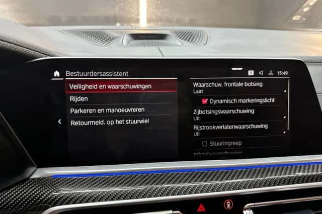 BMW X5 (2021) thumbnail 51