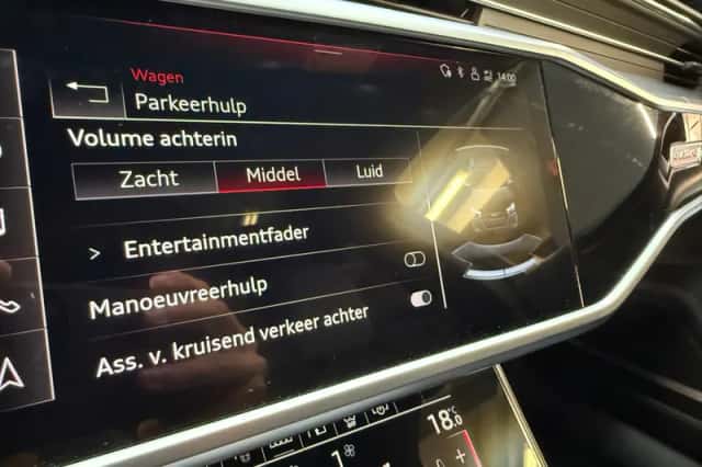 Audi RS6 (2022) thumbnail 40
