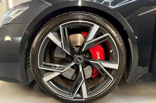 Audi RS6 (2022) thumbnail 7